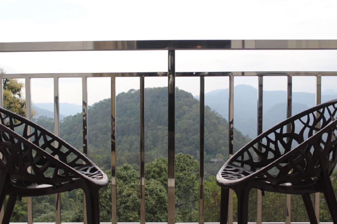 The Lakeview Munnar 무나르 외부 사진