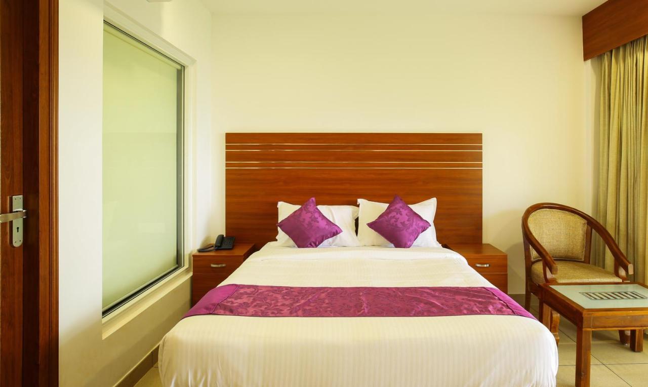 The Lakeview Munnar 무나르 외부 사진