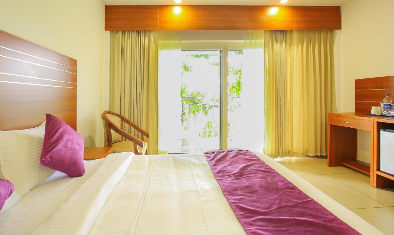 The Lakeview Munnar 무나르 외부 사진